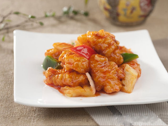 脆皮菠萝咕噜猪颈肉